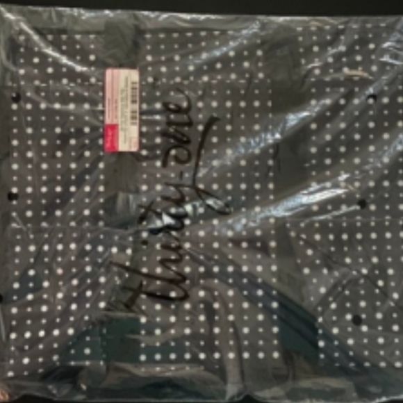 Zip top organizing Tote - Picture 4 of 4